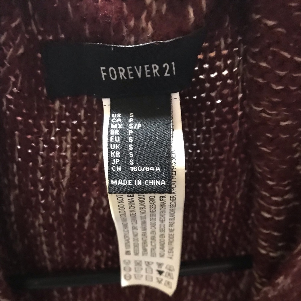 Cardigan - Picture 2 of 3